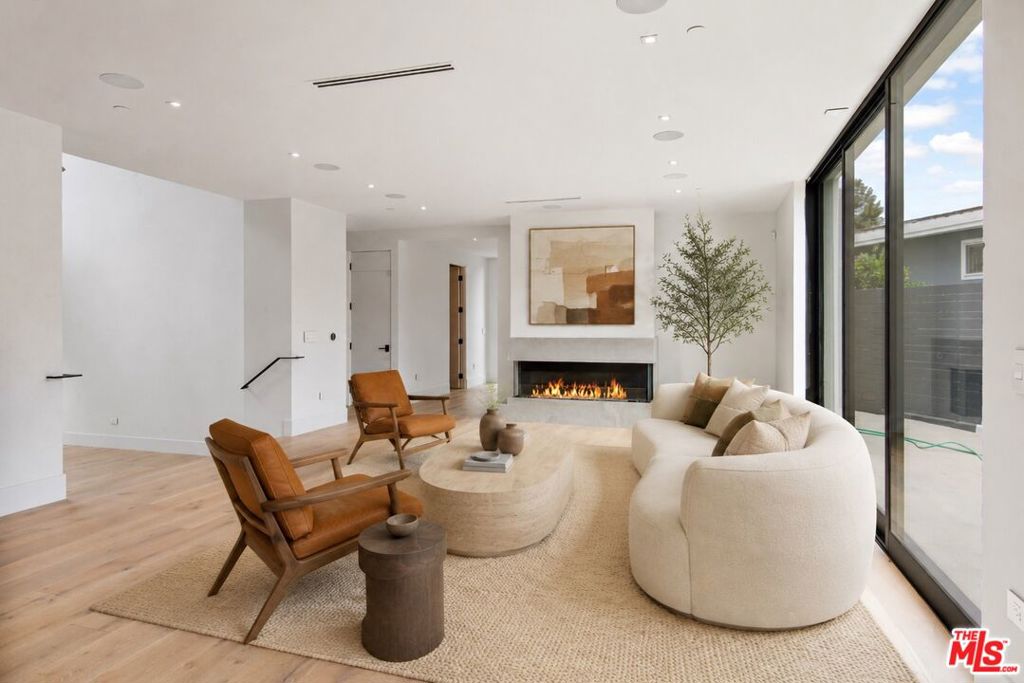 MLS #26903943 image #4