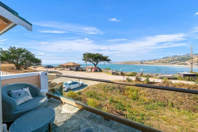1207 Danmann Avenue, Pacifica CA: https://media.crmls.org/mediaz/d7a8baa8-7ff7-4cfe-8031-641a71c2c901.jpg