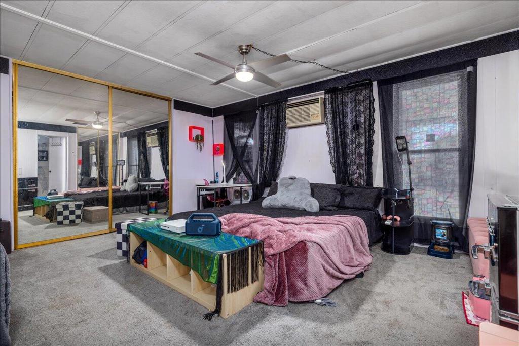 https://media.crmls.org/mediaz/d7a91872-58fe-47bf-ad54-f44e41d33e92.jpg?preset=X-Large