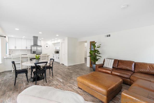 40599 Calle Medusa, Temecula CA: https://media.crmls.org/mediaz/d7a96f16-b861-4e60-b83e-808df98bda6a.jpg