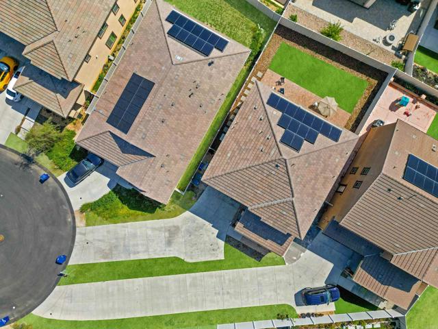 27924 Barley Court, Valley Center CA: https://media.crmls.org/mediaz/d7a9bd4c-895d-409b-bbcb-7a35ddd4da43.jpg