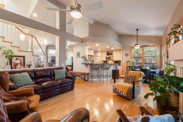 Detail Gallery Image 21 of 46 For 633 Cantara Ln, Vista,  CA 92081 - 3 Beds | 2/1 Baths