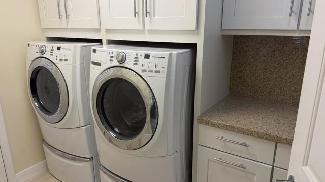 37672 Breeze Way, Palm Desert CA: https://media.crmls.org/mediaz/d7aaa49a-eecd-475f-ade7-bc945a185097.jpg