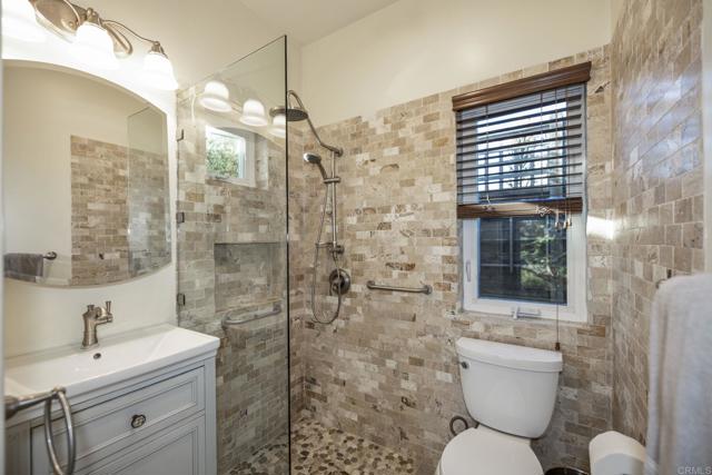 Detail Gallery Image 38 of 41 For 4661 50th St, San Diego,  CA 92115 - 3 Beds | 2 Baths