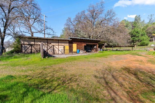 10264 Combie Road,  CA: https://media.crmls.org/mediaz/d7ad50f1-8a78-43b0-9074-2ada35a780c3.jpg