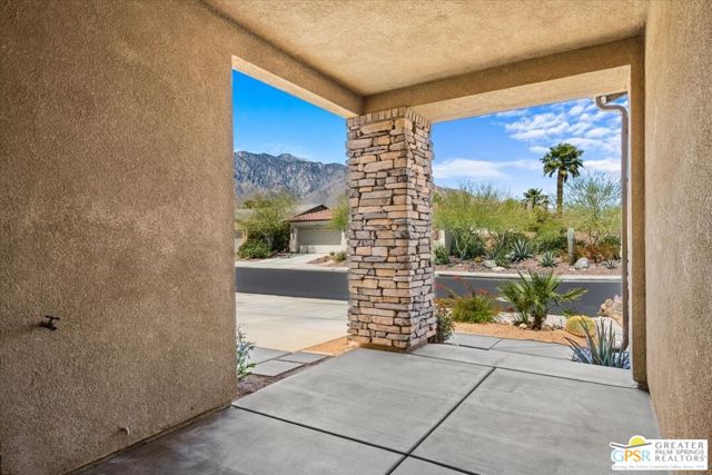 3764 Serenity Trail, Palm Springs CA: https://media.crmls.org/mediaz/d7ae07d3-3070-43d0-88c7-0f5549a17016.jpg