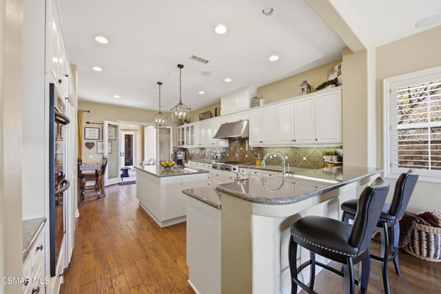 Image 41 of 100 For 5068 Shady Trail Street