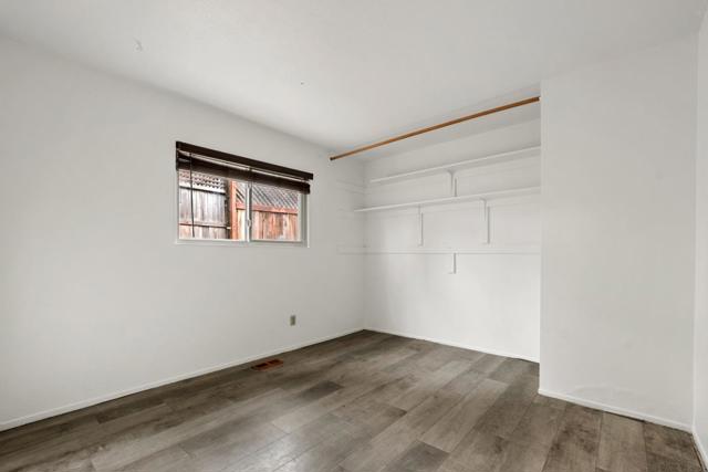 1091 Century Drive, Napa CA: https://media.crmls.org/mediaz/d7aefc26-d4b2-4052-aec7-2d61378db0cb.jpg