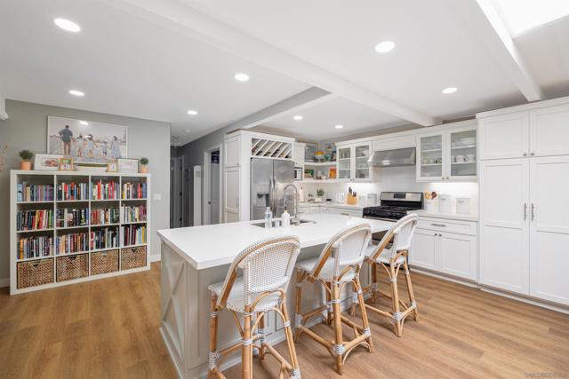 4874 Longford Street, San Diego CA: https://media.crmls.org/mediaz/d7afd2f2-327f-4054-b9de-c61d713f9ad8.jpg