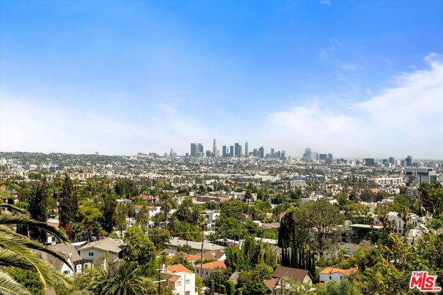 6190 Temple Hill Drive, Los Angeles CA: https://media.crmls.org/mediaz/d7b0c77c-5d61-4ad5-a5ec-a1bfee36e629.jpg