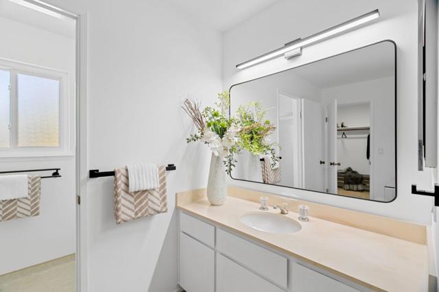 4198 Cherry Oaks Place, Palo Alto CA: https://media.crmls.org/mediaz/d7b29315-a21d-4c34-8635-3f2c4bfab875.jpg