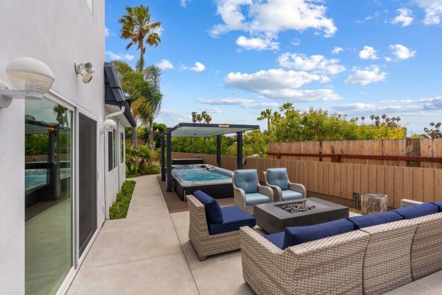 Detail Gallery Image 32 of 68 For 2066 Steiger Ln, Oceanside,  CA 92056 - 5 Beds | 3 Baths