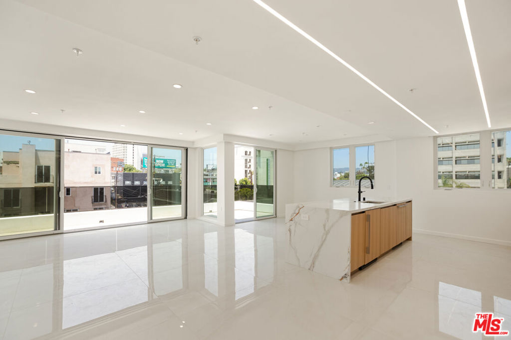 1414 S Beverly Drive Drive #402