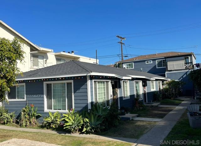 4209 15 49th St., San Diego CA: https://media.crmls.org/mediaz/d7b6422d-e772-4dfb-84ac-687113cbc9aa.jpg