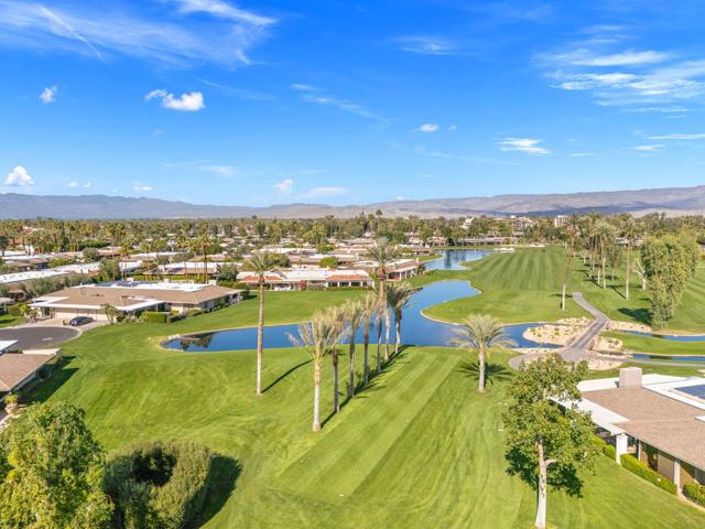 6 Barnard Court, Rancho Mirage CA: https://media.crmls.org/mediaz/d7b66fb6-417f-48e3-8064-6ae05776676a.jpg