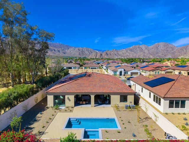 57685 Cherrywood Place, La Quinta CA: https://media.crmls.org/mediaz/d7b89594-6670-4828-95cf-99e29708a6d9.jpg