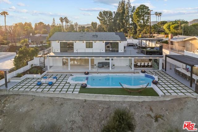 8600 Farralone Avenue, West Hills CA: https://media.crmls.org/mediaz/d7b8c2e1-7712-49e0-9f8e-1e4710193514.jpg