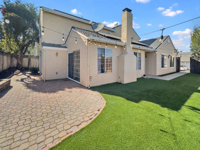 1616 Brentwood Lane, Gilroy CA: https://media.crmls.org/mediaz/d7bb7e29-e26c-40b9-9f9d-75f9a372e55a.jpg