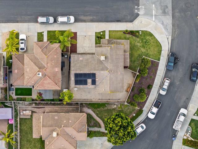 2194 Honeybee Street, Chula Vista CA: https://media.crmls.org/mediaz/d7bb9bc7-da1b-4789-9d8d-3b46e3bf0317.jpg