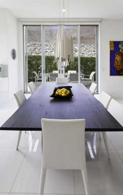 1147 Los Robles Drive, Palm Springs CA: https://media.crmls.org/mediaz/d7bbe1b5-2acd-425c-b0e7-bfa4dd6866c5.jpg