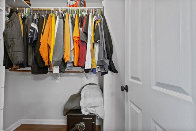 730 Marseille Drive, Hollister CA: https://media.crmls.org/mediaz/d7bc9844-ef5b-415e-a7ac-d5d0c37d3ebf.jpg