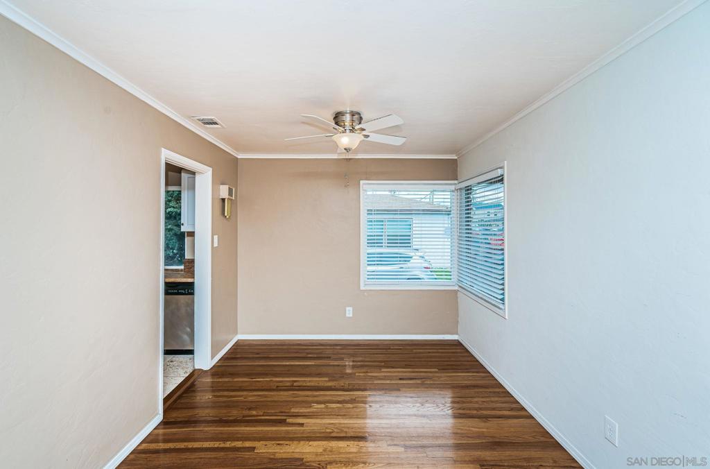 4954 63rd - photo 15