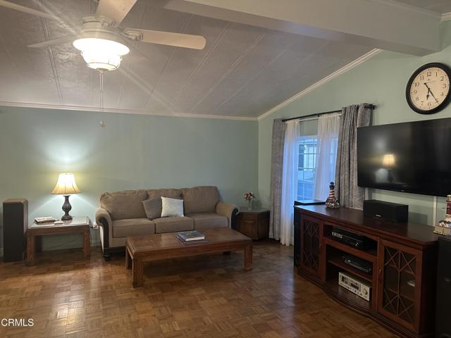 Detail Gallery Image 4 of 27 For 1220 Johnson Dr #131,  Ventura,  CA 93003 - 2 Beds | 2 Baths