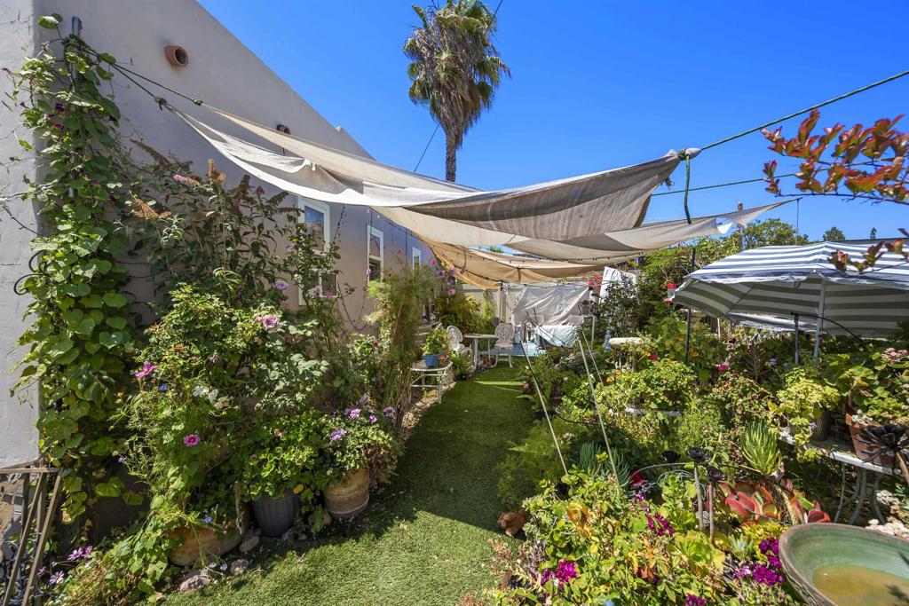 MLS #250032533SD image #61