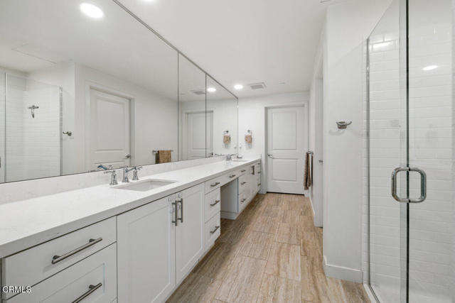 Detail Gallery Image 15 of 28 For 2800 Wagon Wheel Rd #304,  Oxnard,  CA 93036 - 3 Beds | 2/1 Baths