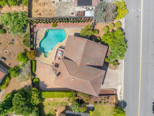 810 W Main Avenue, Morgan Hill CA: https://media.crmls.org/mediaz/d7bef2b1-18c6-4844-b294-891e9b462a1d.jpg