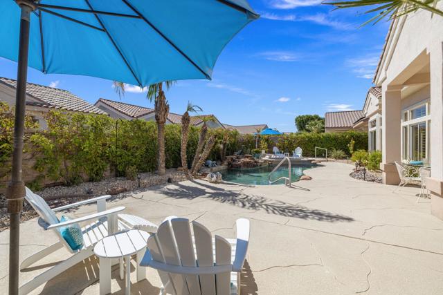 78197 Bonanza Drive, Palm Desert CA: https://media.crmls.org/mediaz/d7bf14a4-4d9f-4c56-8356-5cc74eff14e3.jpg