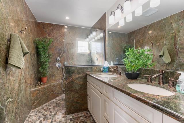 Detail Gallery Image 16 of 42 For 3212 via Almonte, Fallbrook,  CA 92028 - 2 Beds | 2 Baths