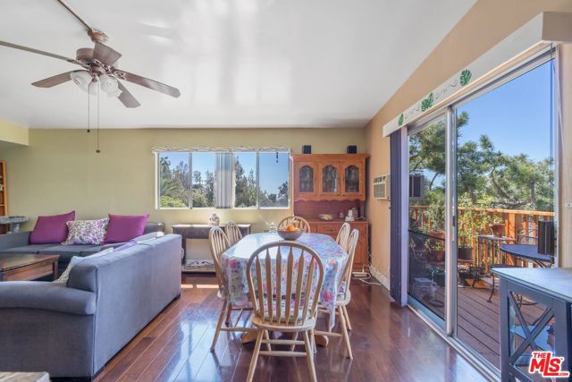 2160 Lake Shore Avenue, Los Angeles CA: https://media.crmls.org/mediaz/d7bf6278-ba4a-4400-905d-2edd32506503.jpg