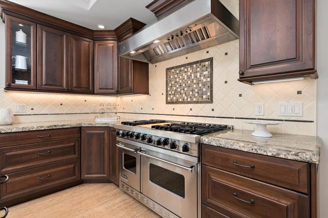 60 Vasilakos Way, Menlo Park CA: https://media.crmls.org/mediaz/d7bfb4a4-3dbc-4767-b985-b52ac832f269.jpg
