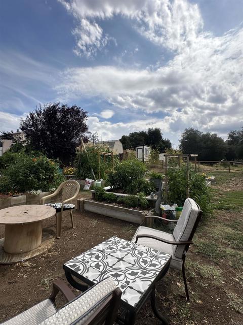 26835 Old Highway 80 #29, Guatay CA: https://media.crmls.org/mediaz/d7c14ec9-937b-4b80-b3b6-3c605c119b99.jpg