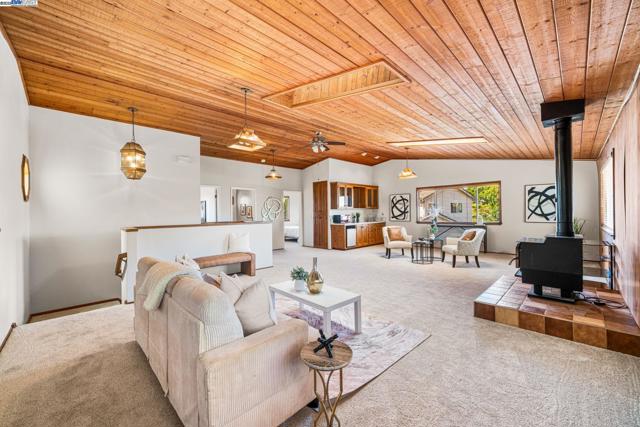 36092 Blair Pl, Fremont CA: https://media.crmls.org/mediaz/d7c1e138-d2da-4540-bff0-157e4f7c5200.jpg