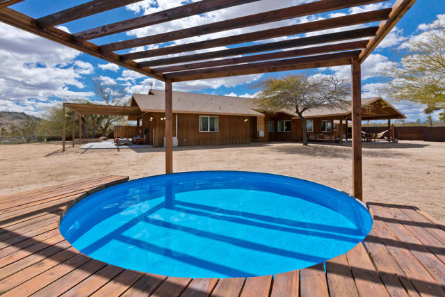 3663 Olympic Road, Joshua Tree CA: https://media.crmls.org/mediaz/d7c1eca9-5d44-46a7-b786-d9064cf47e87.jpg