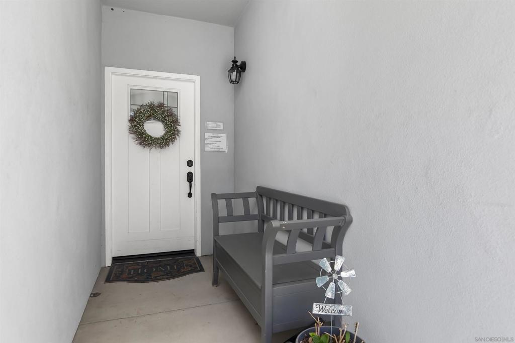 MLS #250036423SD img 22