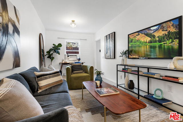 1205 Appleton Way, Venice CA: https://media.crmls.org/mediaz/d7c3be7a-745a-4c26-a780-2decdcbb5a02.jpg