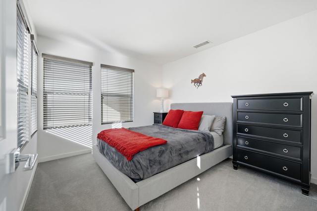 8337 Summit way, San Diego CA: https://media.crmls.org/mediaz/d7c3c1b6-6390-4ab9-8328-b3187d9daf47.jpg