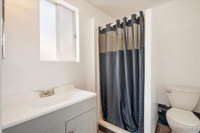 2931 Dahlia St, San Diego CA: https://media.crmls.org/mediaz/d7c426b9-fbc5-4ba6-ae2a-999eabec3f8d.jpg