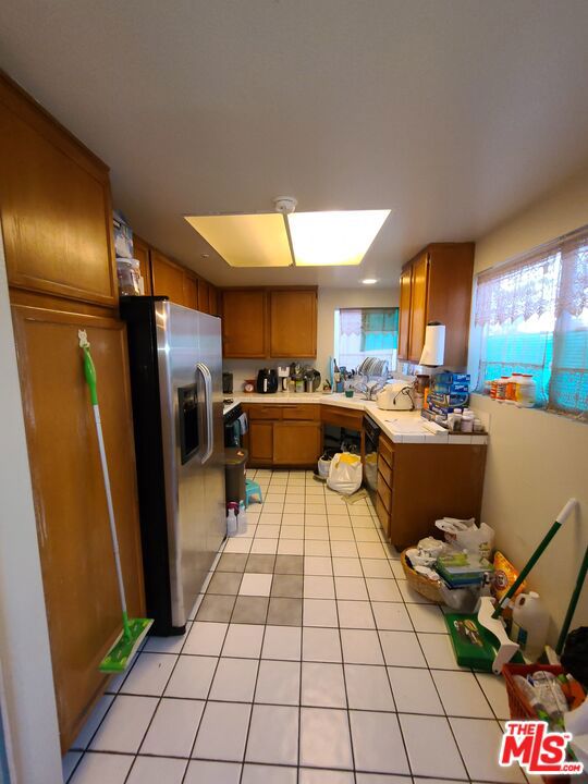 14300 Terra Bella Street, 100 photo 8