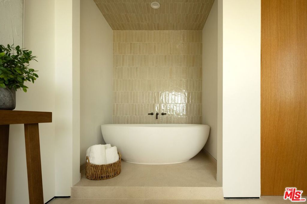 MLS #26874825 image #37