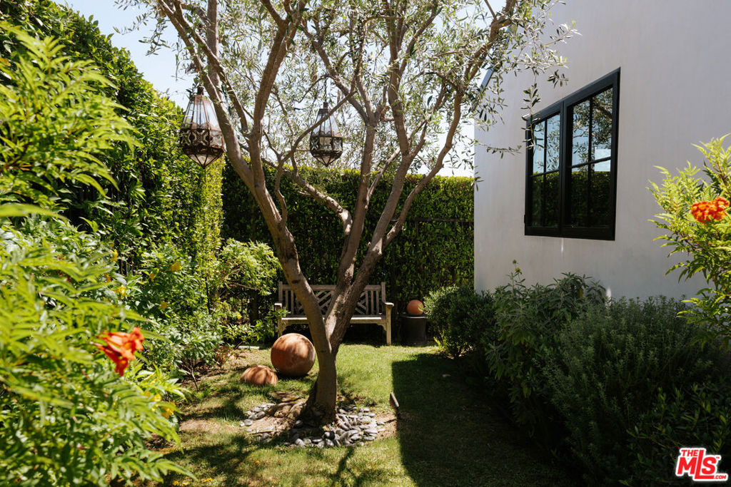 MLS #26870571 image #3