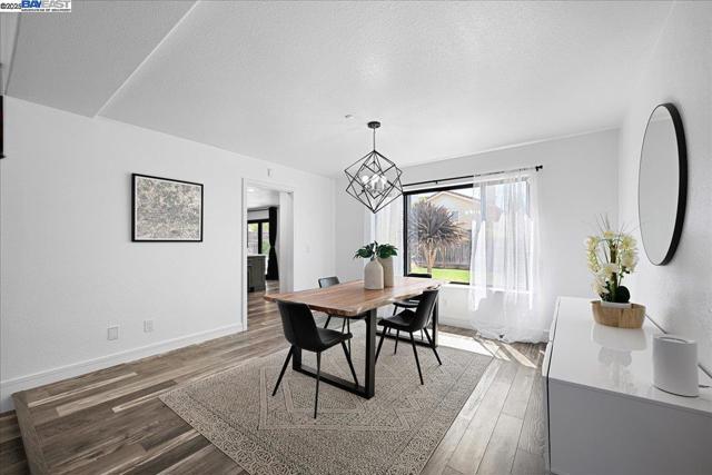 1890 Conte Way, Morgan Hill CA: https://media.crmls.org/mediaz/d7c72448-22a6-4320-ab86-e655cbf3aa9d.jpg