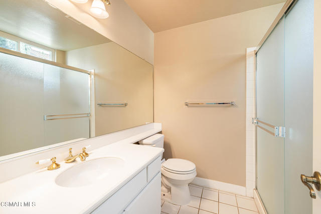 11554 Chestnut Ridge Street, Moorpark CA: https://media.crmls.org/mediaz/d7c75245-6f0c-4d74-8e1f-a7d7a12f8d10.jpg