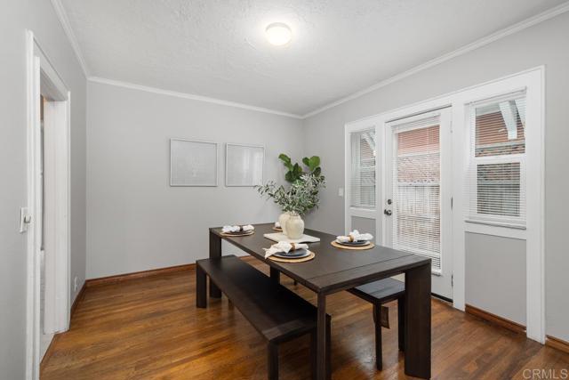 131 H Avenue, Coronado CA: https://media.crmls.org/mediaz/d7c7855c-d95b-43aa-baea-6ca7de0f4670.jpg