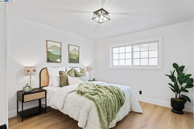 2656 Hilton St, Union City CA: https://media.crmls.org/mediaz/d7c7ce7f-5022-4850-8406-67b79f840617.jpg