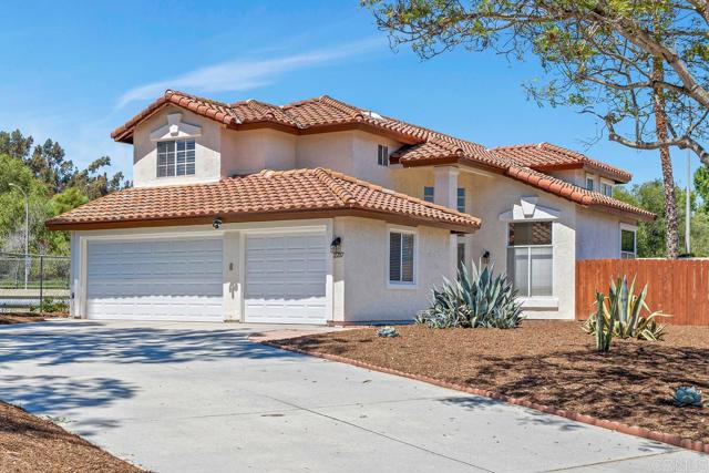 Detail Gallery Image 2 of 50 For 2257 Brookwood Ct, Escondido,  CA 92026 - 4 Beds | 2/1 Baths
