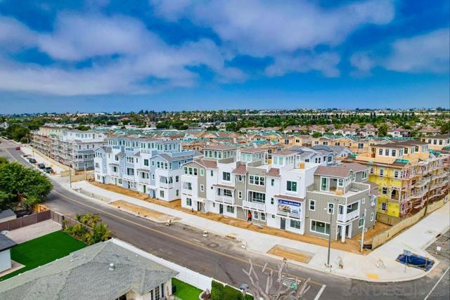 7064 Ponto Road, Carlsbad CA: https://media.crmls.org/mediaz/d7c9a1fd-9678-4c14-bac0-ba76d5cd5a25.jpg